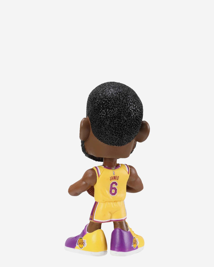 LeBron James Los Angeles Lakers Vinyl Showstomperz Bobblehead FOCO - FOCO.com