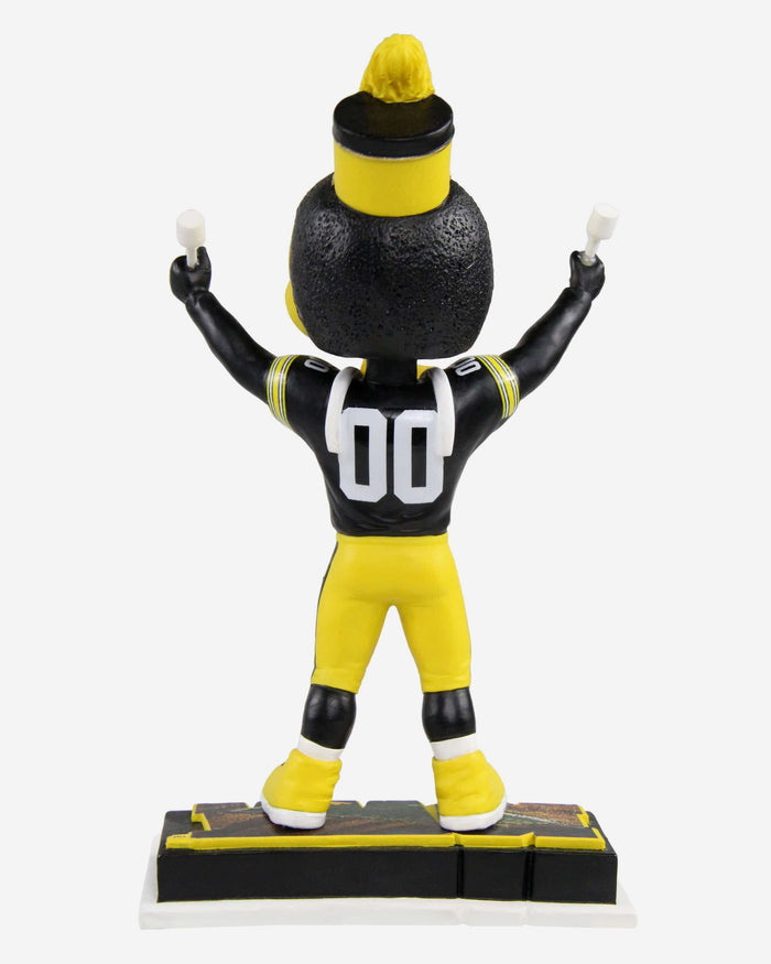 Herky The Hawk Iowa Hawkeyes Halftime Heroes Mascot Bobblehead FOCO - FOCO.com