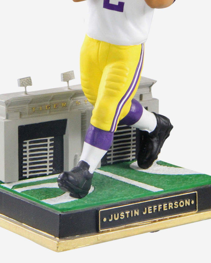 Justin Jefferson LSU Tigers Gates Series Bobblehead FOCO - FOCO.com