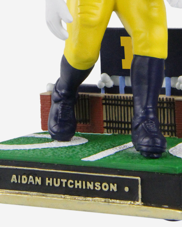 Aidan Hutchinson Michigan Wolverines Gates Series Bobblehead FOCO - FOCO.com