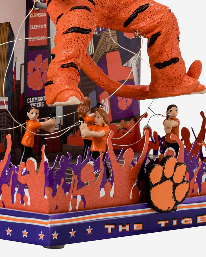 The Tiger Clemson Tigers Thanksgiving Mascot Bobblehead FOCO - FOCO.com