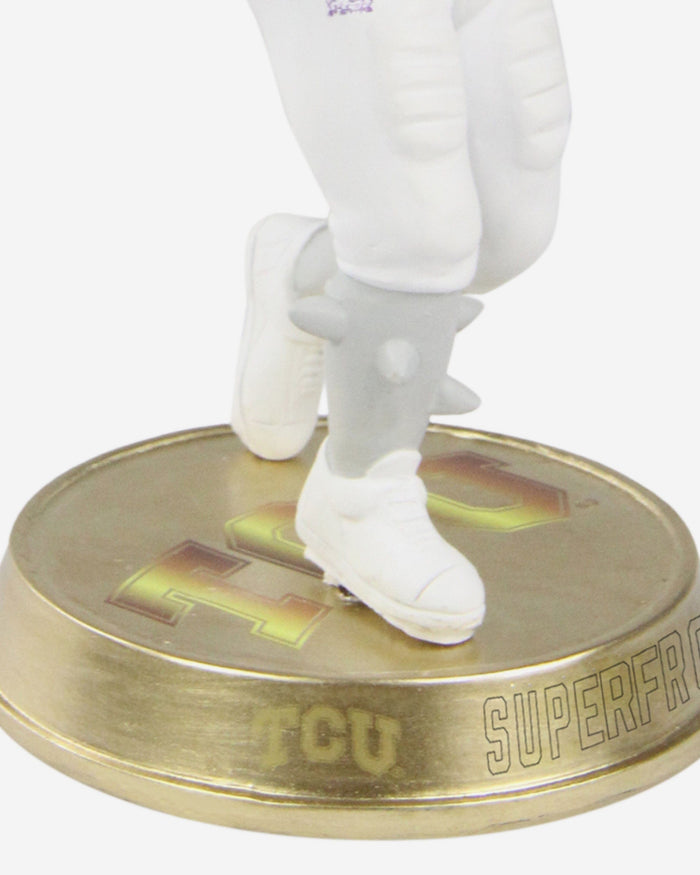 SuperFrog TCU Horned Frogs Mascot Gold Base Variant Bighead Bobblehead FOCO - FOCO.com