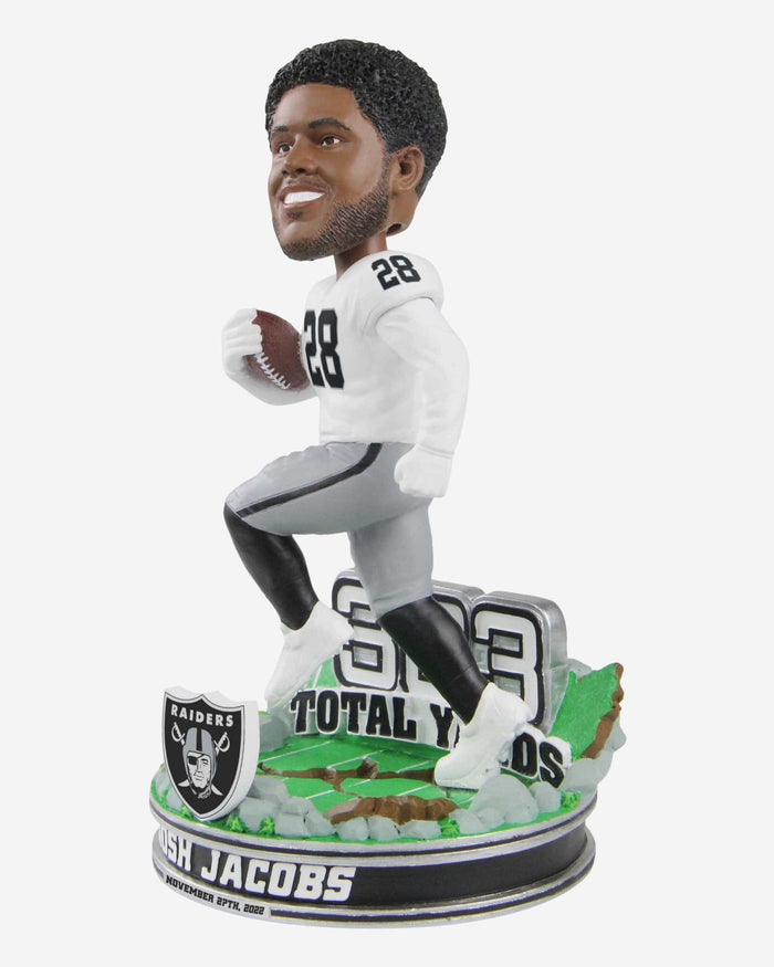 Josh Jacobs Las Vegas Raiders Gamebreaker Bobblehead FOCO - FOCO.com