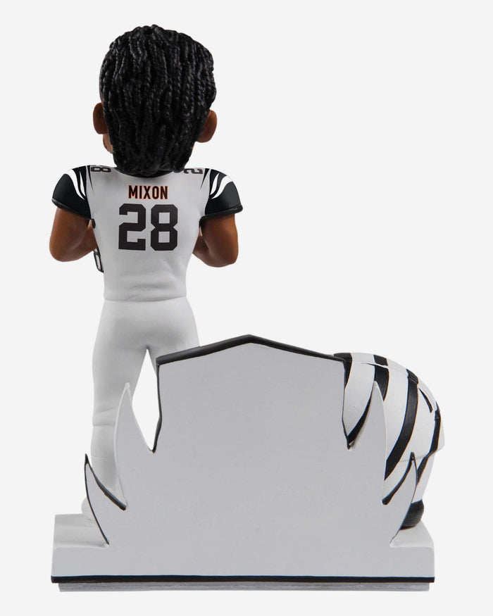 Joe Mixon Cincinnati Bengals 2022 Alternate Helmet Bobblehead FOCO - FOCO.com