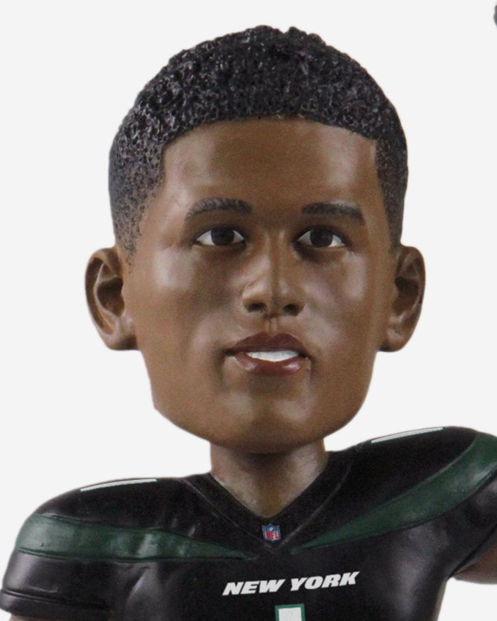 Sauce Gardner New York Jets 2022 Alternate Helmet Bobblehead FOCO - FOCO.com