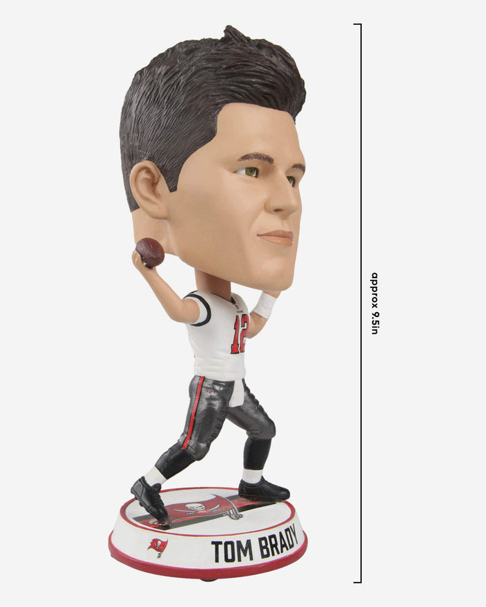 Tom Brady Tampa Bay Buccaneers Variant Bighead Bobblehead FOCO - FOCO.com