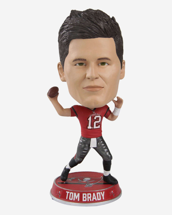 Tom Brady Tampa Bay Buccaneers Bighead Bobblehead FOCO - FOCO.com