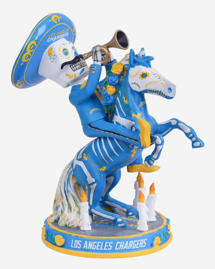 Los Angeles Chargers Calavera Bobblehead FOCO - FOCO.com