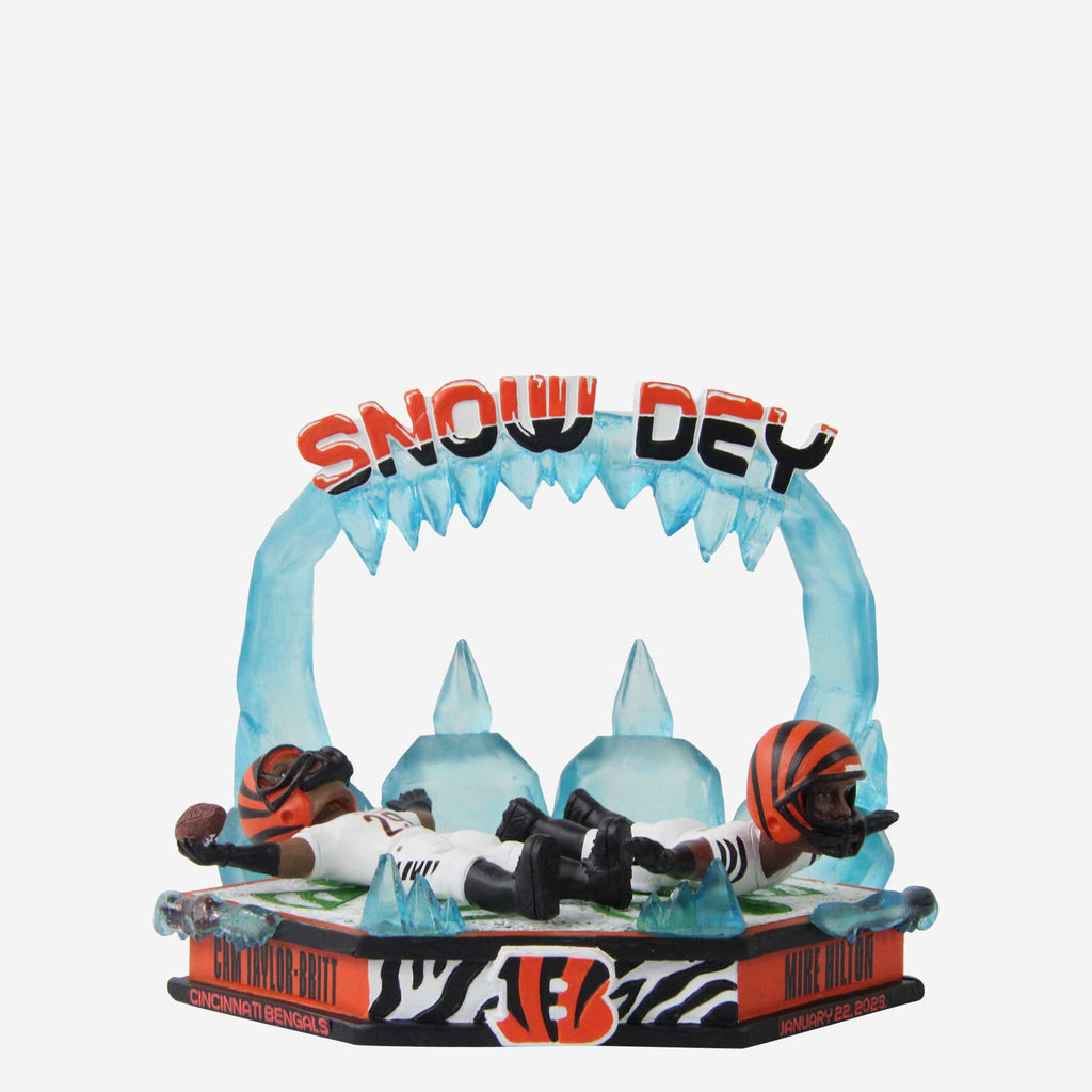 Cincinnati Bengals Snow Dey Who Dey Mini Bobblehead Scene FOCO - FOCO.com