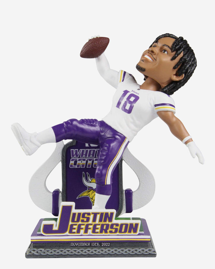 Justin Jefferson Minnesota Vikings The Catch Bobblehead FOCO - FOCO.com