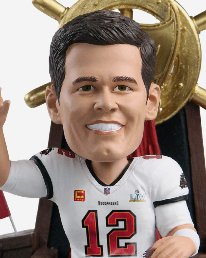 Tom Brady Tampa Bay Buccaneers 7x Super Bowl Champion Thematic Bobblehead FOCO - FOCO.com