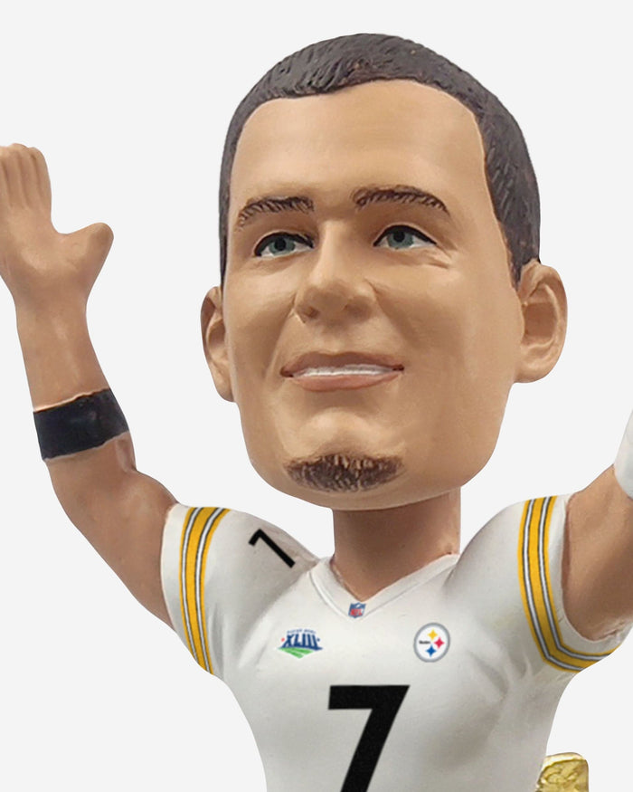 Pittsburgh Steelers Super Bowl XLIII Champions Winning Catch Mini Bobblehead Scene FOCO - FOCO.com