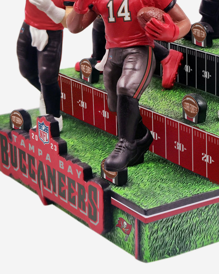 Tampa Bay Buccaneers Collage Mini Bobblehead Scene FOCO - FOCO.com