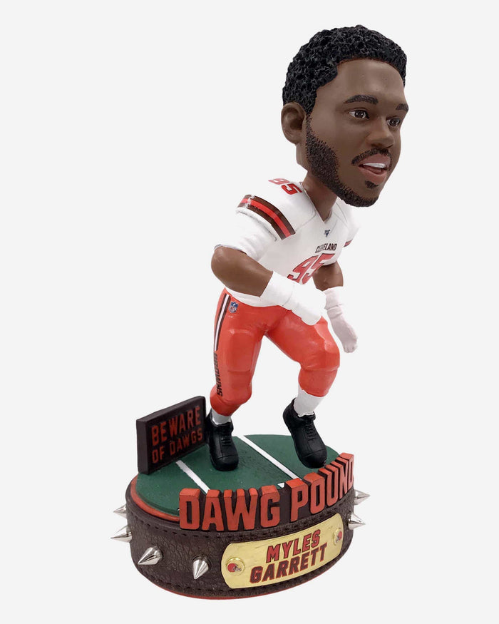 Myles Garrett Cleveland Browns Dawg Pound Series Bobblehead FOCO - FOCO.com