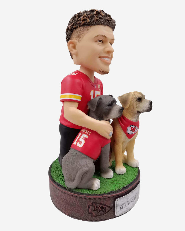 Patrick Mahomes Kansas City Chiefs Dogs Bobblehead FOCO - FOCO.com