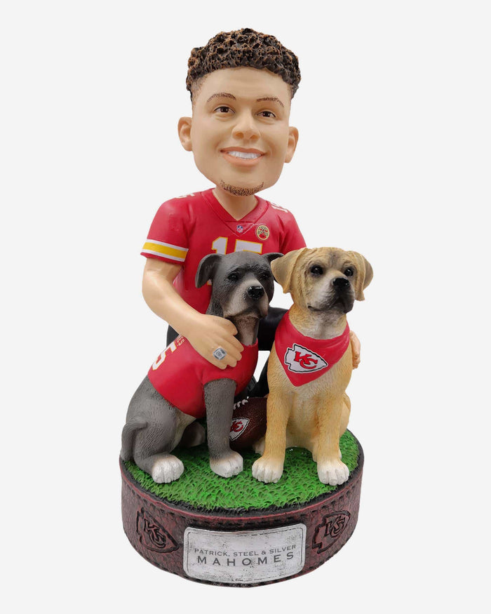 Patrick Mahomes Kansas City Chiefs Dogs Bobblehead FOCO - FOCO.com