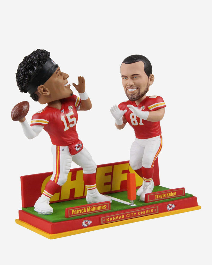 Patrick Mahomes & Travis Kelce Kansas City Chiefs Dual Passing Bobblehead FOCO - FOCO.com