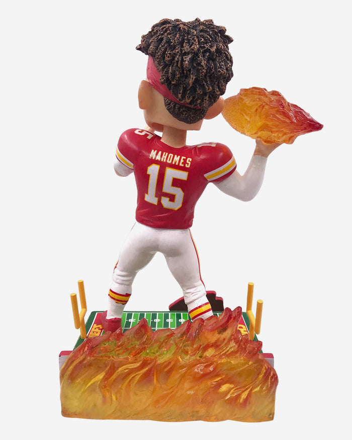 Patrick Mahomes Kansas City Chiefs On Fire Bobblehead FOCO - FOCO.com