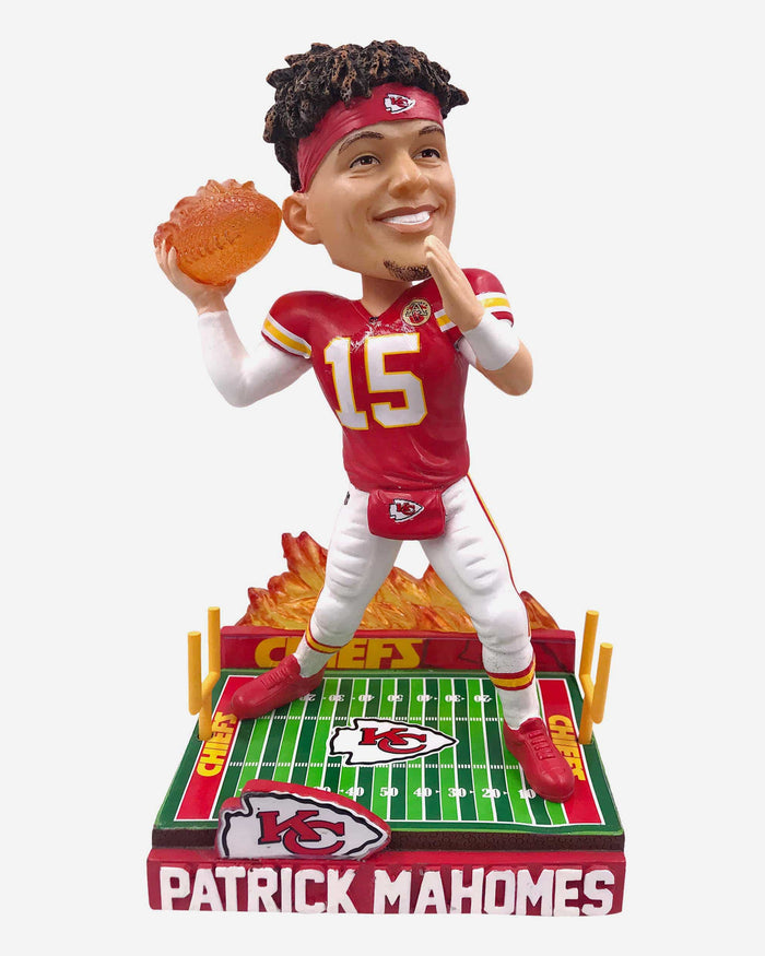 Patrick Mahomes Kansas City Chiefs On Fire Bobblehead FOCO - FOCO.com