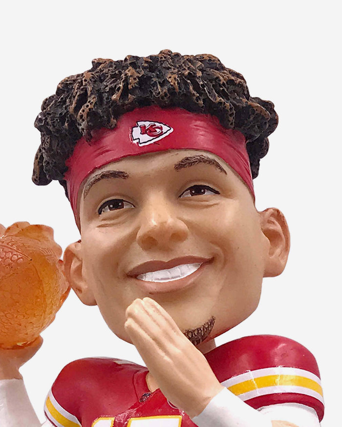 Patrick Mahomes Kansas City Chiefs On Fire Bobblehead FOCO - FOCO.com