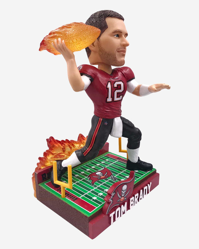 Tom Brady Tampa Bay Buccaneers On Fire Bobblehead FOCO - FOCO.com