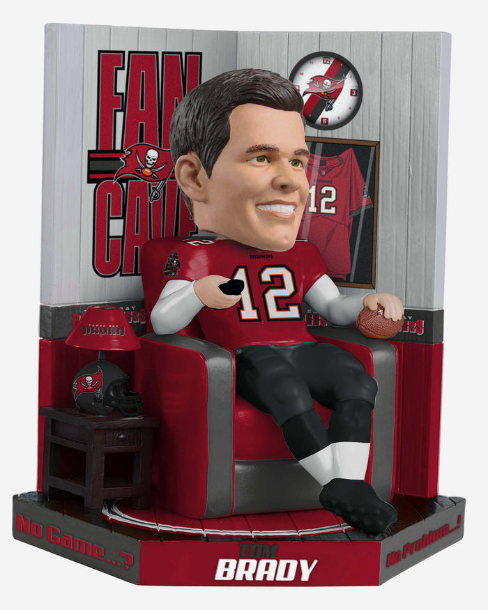 Tom Brady Tampa Bay Buccaneers Fancave Bobblehead FOCO - FOCO.com