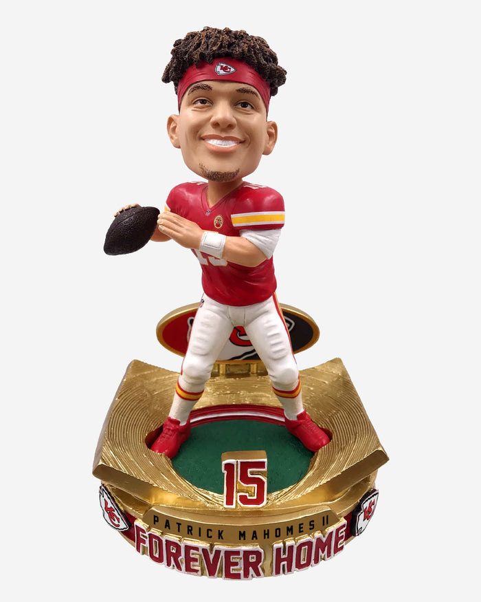 Patrick Mahomes Kansas City Chiefs Forever Home Bobblehead FOCO - FOCO.com