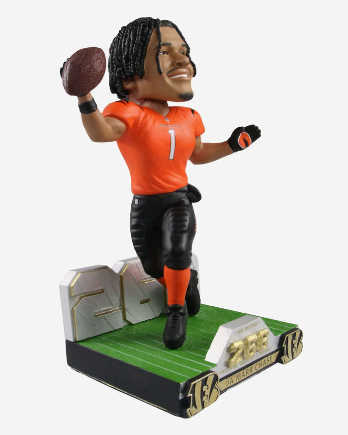 Ja'Marr Chase Cincinnati Bengals Gamebreaker Bobblehead FOCO - FOCO.com