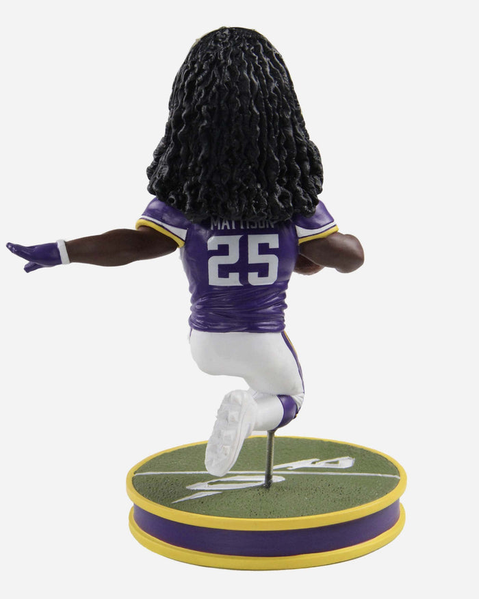 Alexander Mattison Minnesota Vikings Hurdle Bobblehead FOCO - FOCO.com