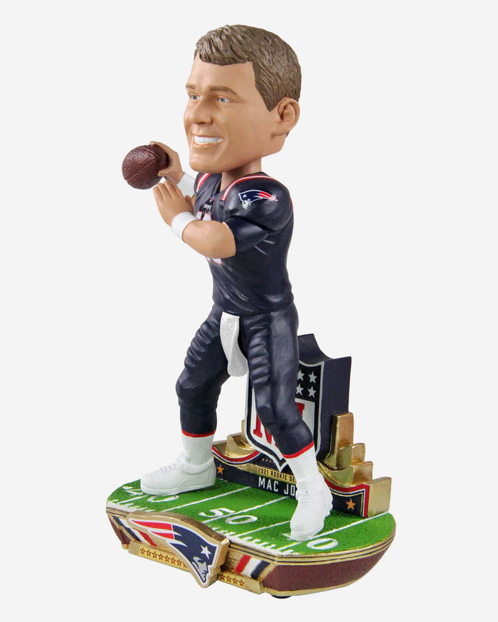 Mac Jones New England Patriots NFL 2021 Rookie Series Bobblehead FOCO - FOCO.com