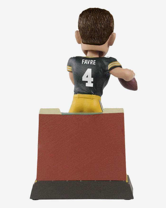 Brett Favre Green Bay Packers Retired Pro Gate Series Bobblehead FOCO - FOCO.com