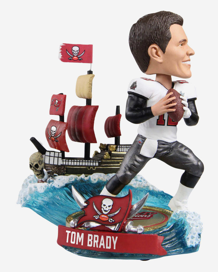 Tom Brady Tampa Bay Buccaneers To The Ship For The Ship Bobblehead FOCO - FOCO.com