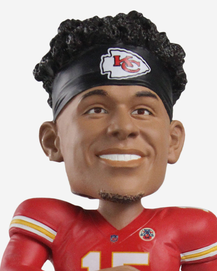 Patrick Mahomes Kansas City Chiefs Slime Zone Bobblehead FOCO - FOCO.com