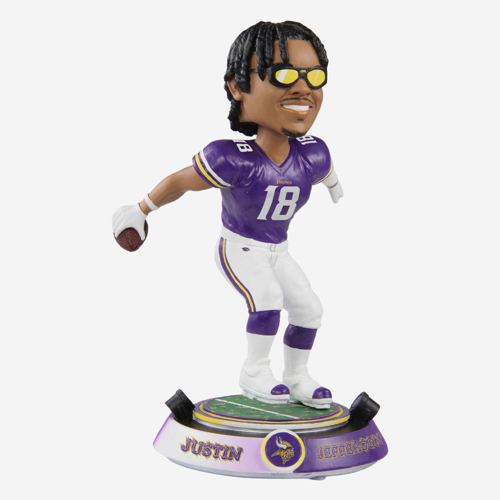 Justin Jefferson Minnesota Vikings Touchdown Celebration Bobblehead FOCO - FOCO.com