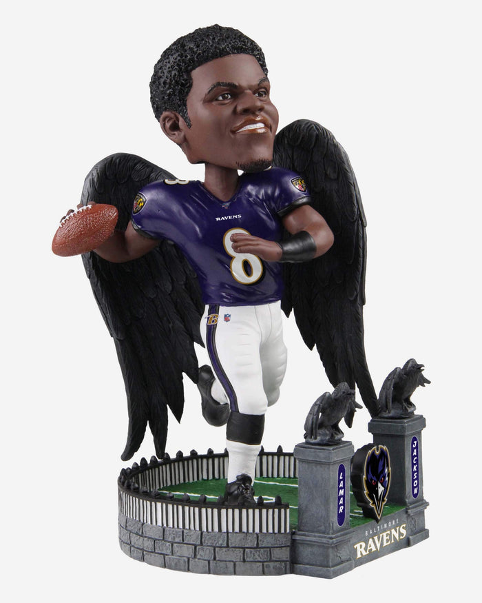 Lamar Jackson Baltimore Ravens Thematic Bobblehead FOCO - FOCO.com