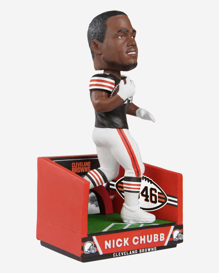 Nick Chubb Cleveland Browns Tunnel Entrance Bobblehead FOCO - FOCO.com