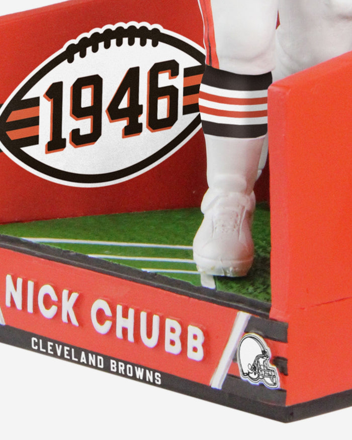 Nick Chubb Cleveland Browns Tunnel Entrance Bobblehead FOCO - FOCO.com