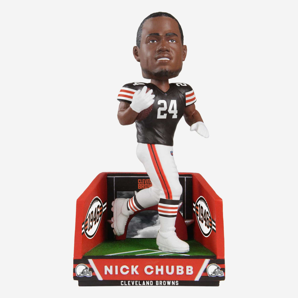 Nick Chubb Cleveland Browns Tunnel Entrance Bobblehead FOCO - FOCO.com