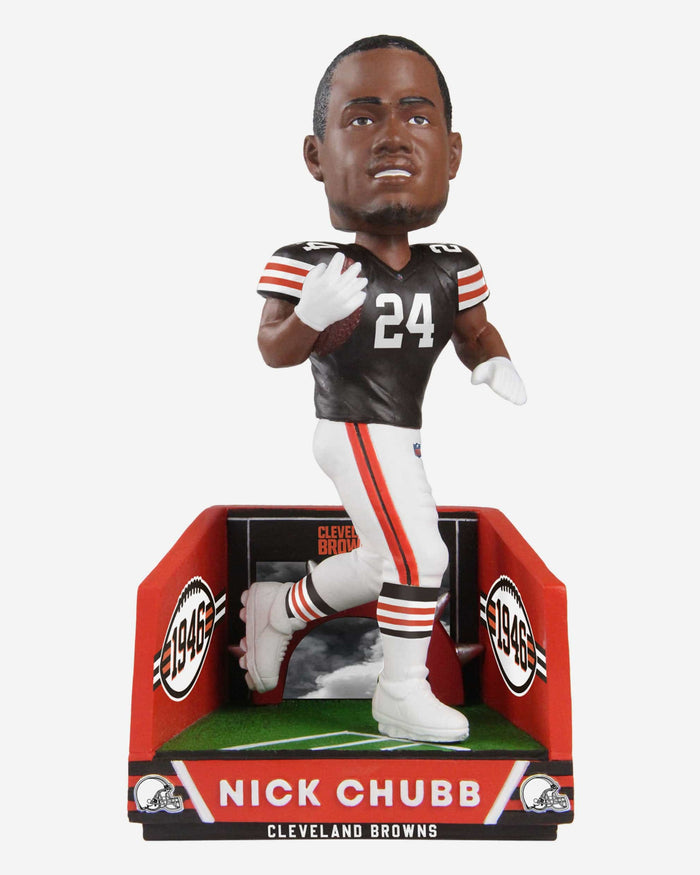 Nick Chubb Cleveland Browns Tunnel Entrance Bobblehead FOCO - FOCO.com