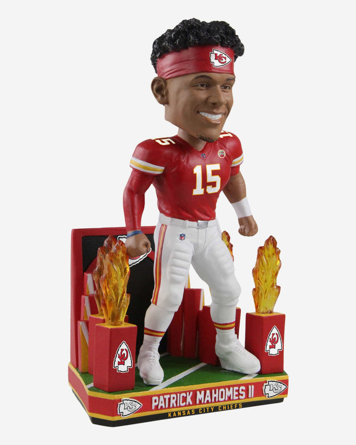 Patrick Mahomes Kansas City Chiefs Tunnel Entrance Bobblehead FOCO - FOCO.com