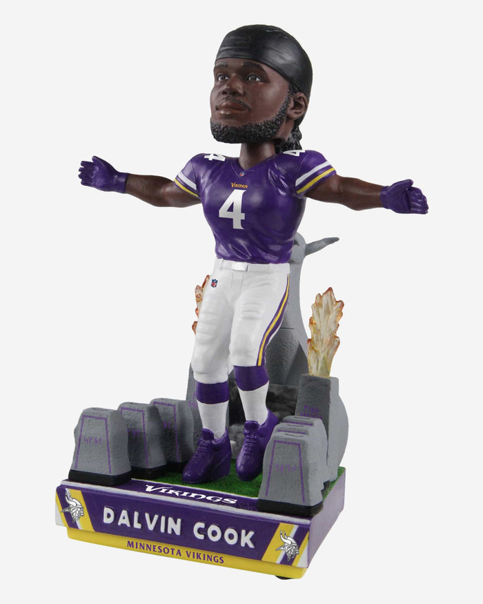 Dalvin Cook Minnesota Vikings Pregame Tunnel Entrance Bobblehead FOCO - FOCO.com