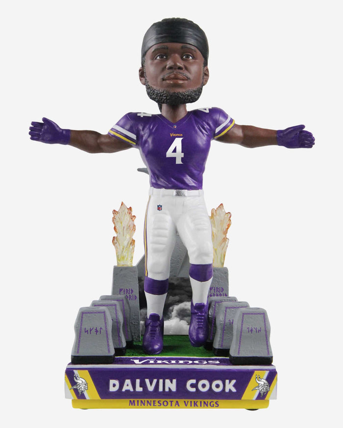 Dalvin Cook Minnesota Vikings Pregame Tunnel Entrance Bobblehead FOCO - FOCO.com