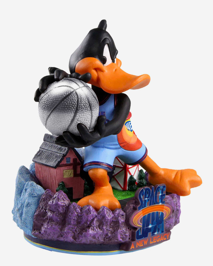 Daffy Duck Space Jam: A New Legacy Tune Squad Court Bobblehead FOCO - FOCO.com