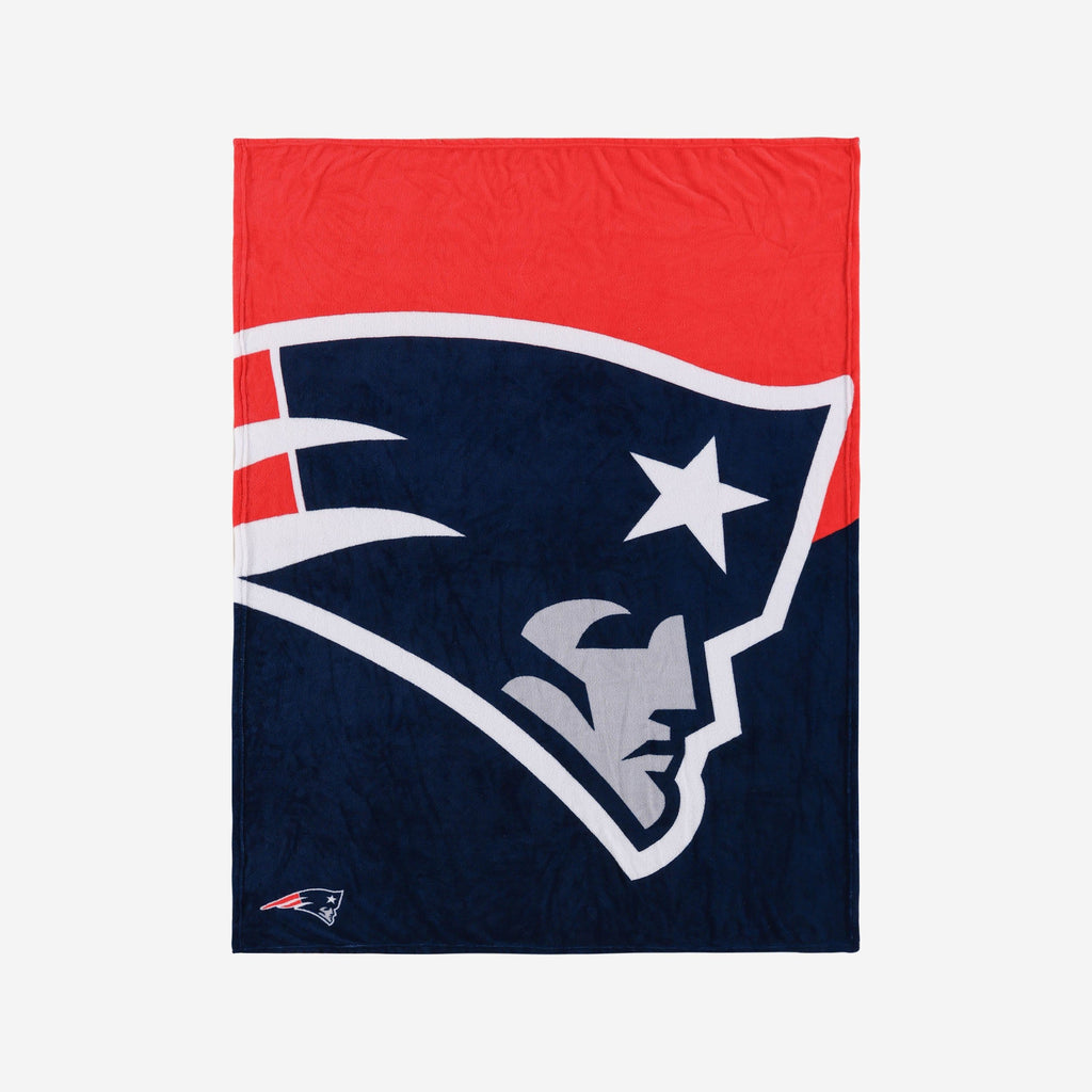 New England Patriots Supreme Slumber Plush Throw Blanket FOCO - FOCO.com