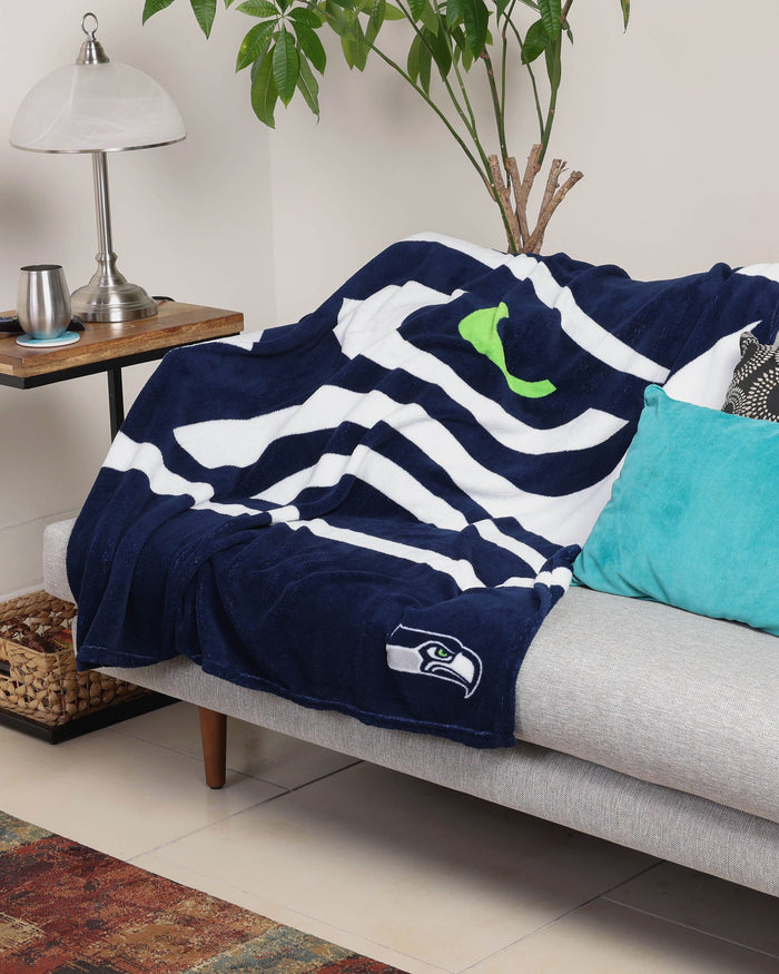 Seattle Seahawks Supreme Slumber Plush Throw Blanket FOCO - FOCO.com