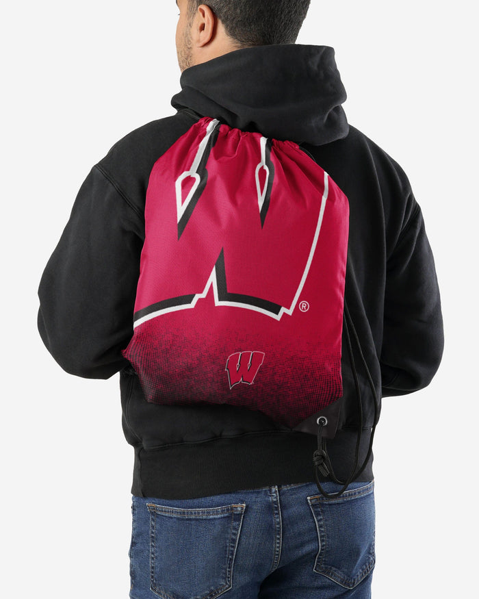 Wisconsin Badgers Gradient Drawstring Backpack FOCO - FOCO.com