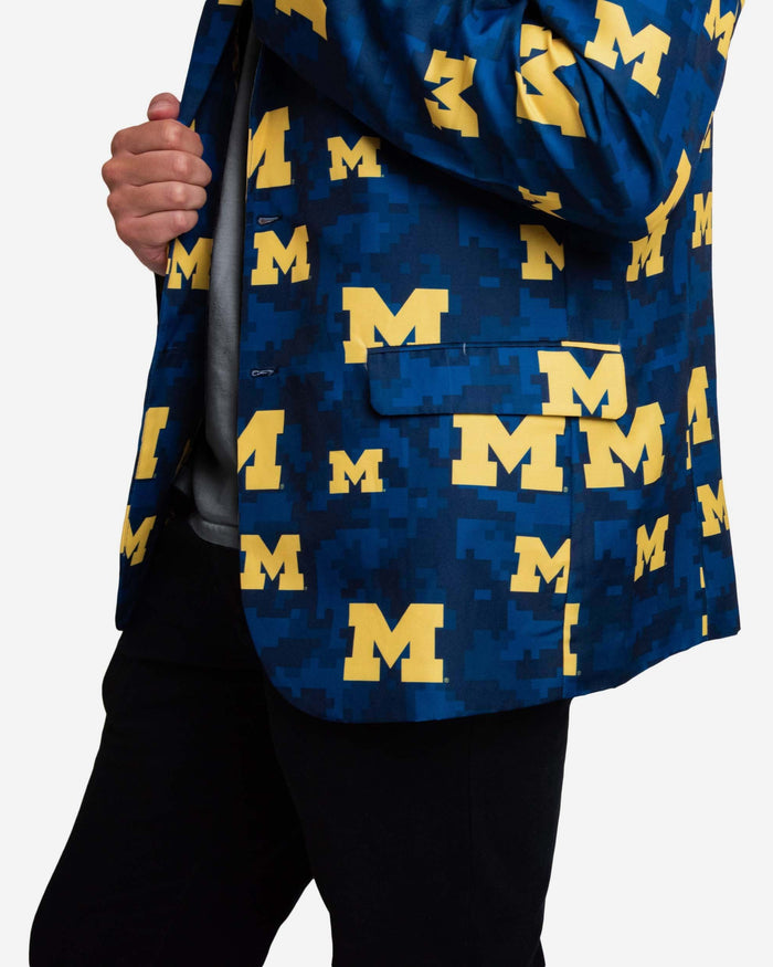 Michigan Wolverines Digital Camo Suit Jacket FOCO - FOCO.com