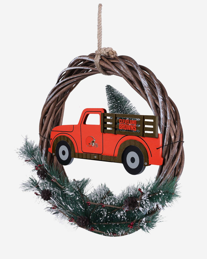 Cleveland Browns Wreath With Truck FOCO - FOCO.com