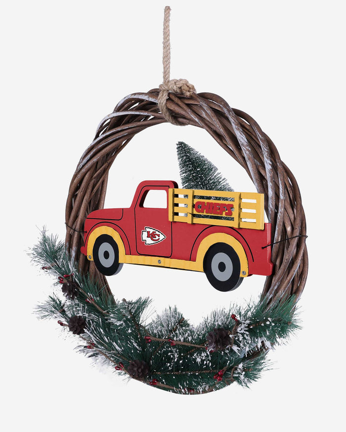 Kansas City Chiefs Wreath With Truck FOCO - FOCO.com