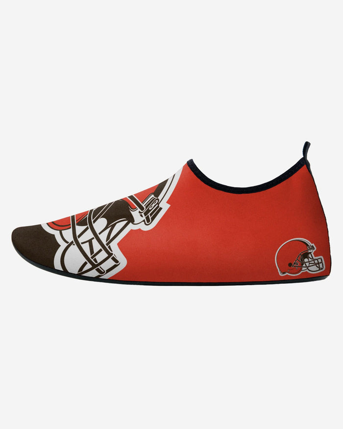 Cleveland Browns Mens Colorblock Water Shoe FOCO - FOCO.com